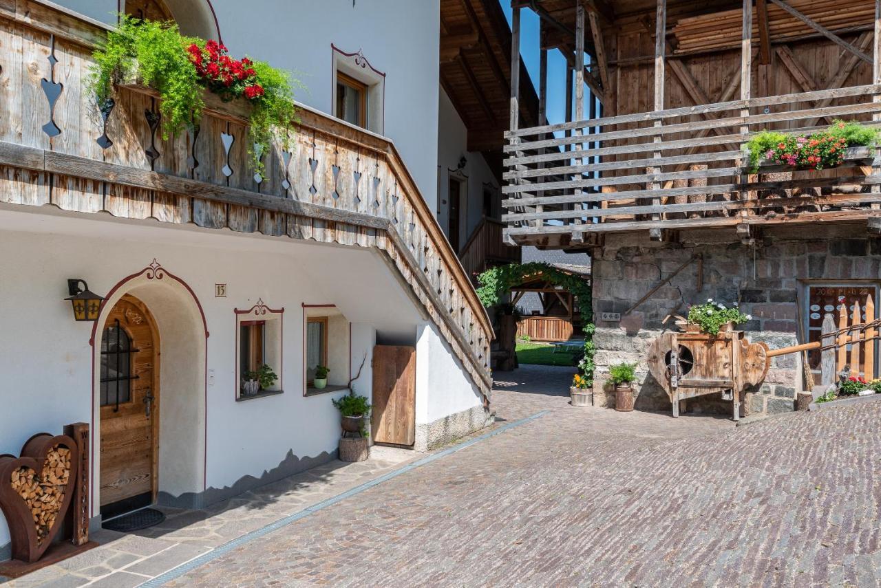 Schildberghof Panorama Apartment Сиуси Екстериор снимка